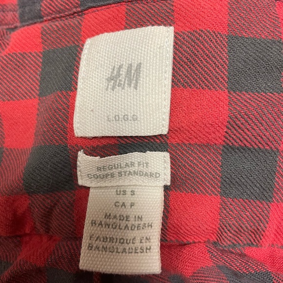 H&M Men Red&Black Checkered Flannel Size Small - Picture 3 of 3